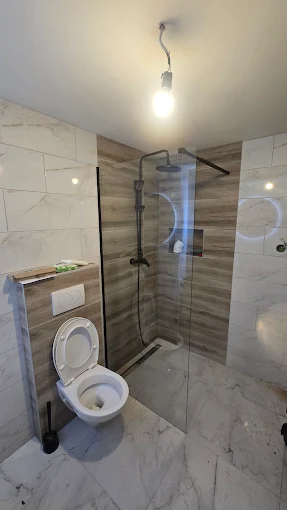 Adaptacija kupaonice, Tenja